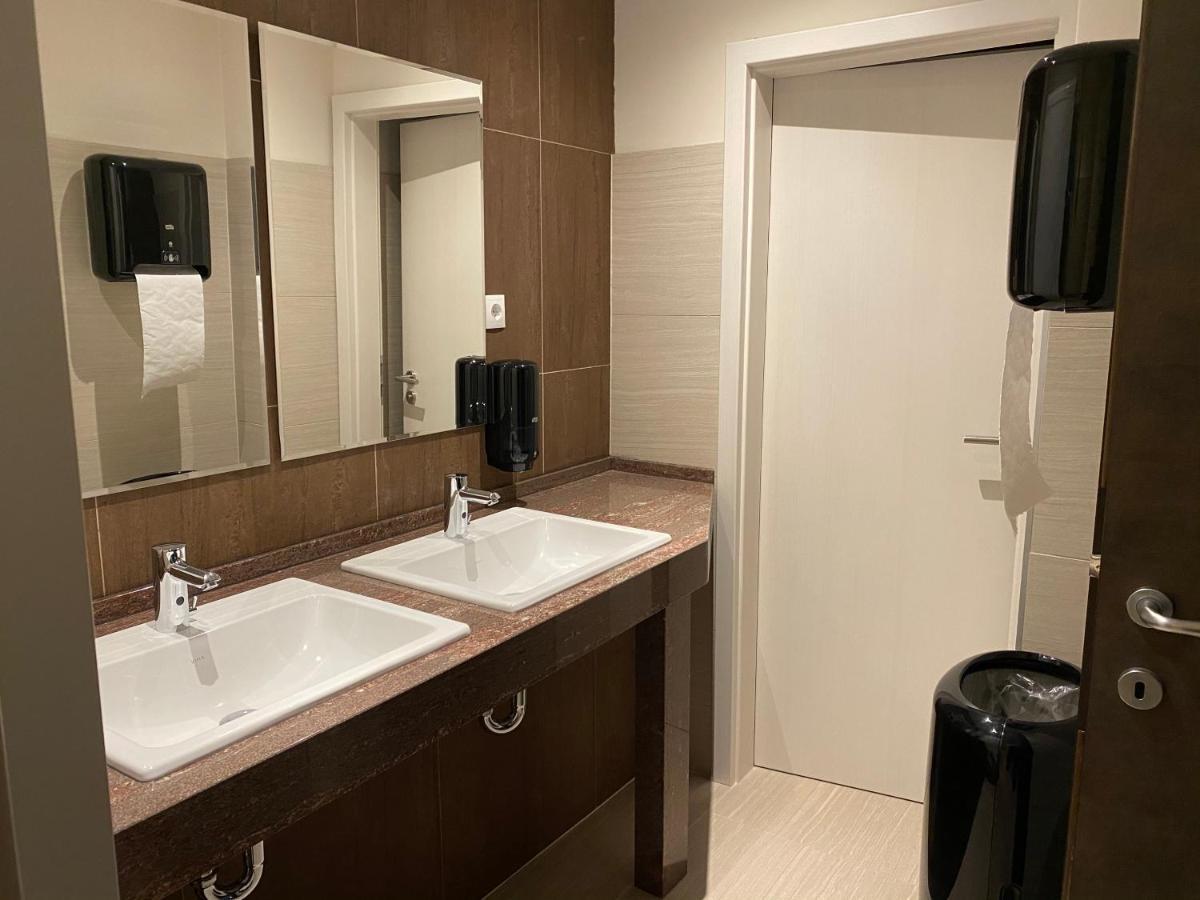 Hotel-Jakobslust Grünstadt Zewnętrze zdjęcie